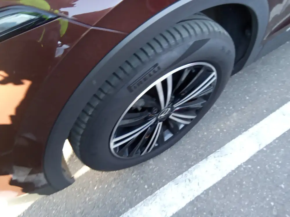 VOLKSWAGEN tiguan - Foto 16 | Clidrive