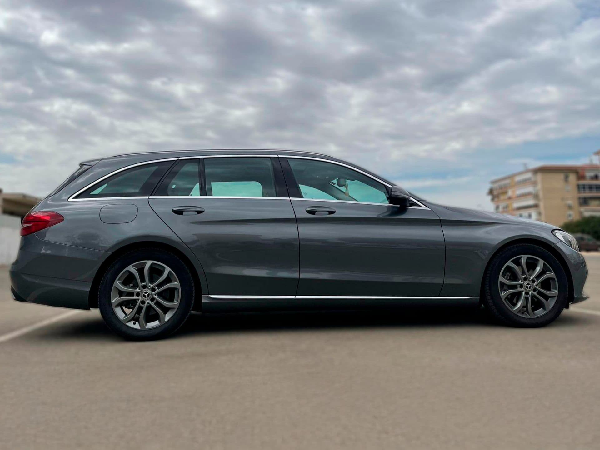 MERCEDES clase c