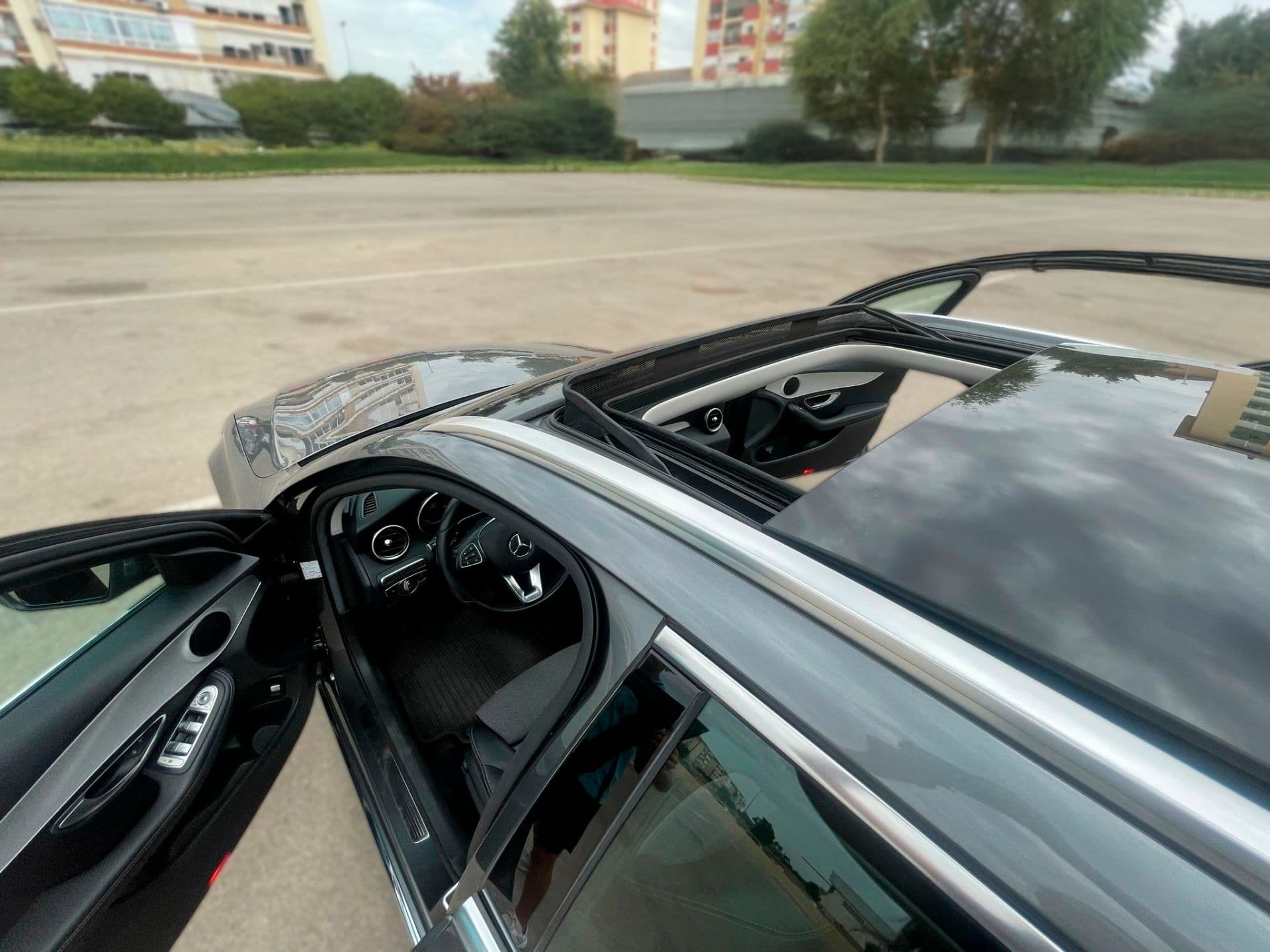 MERCEDES clase c