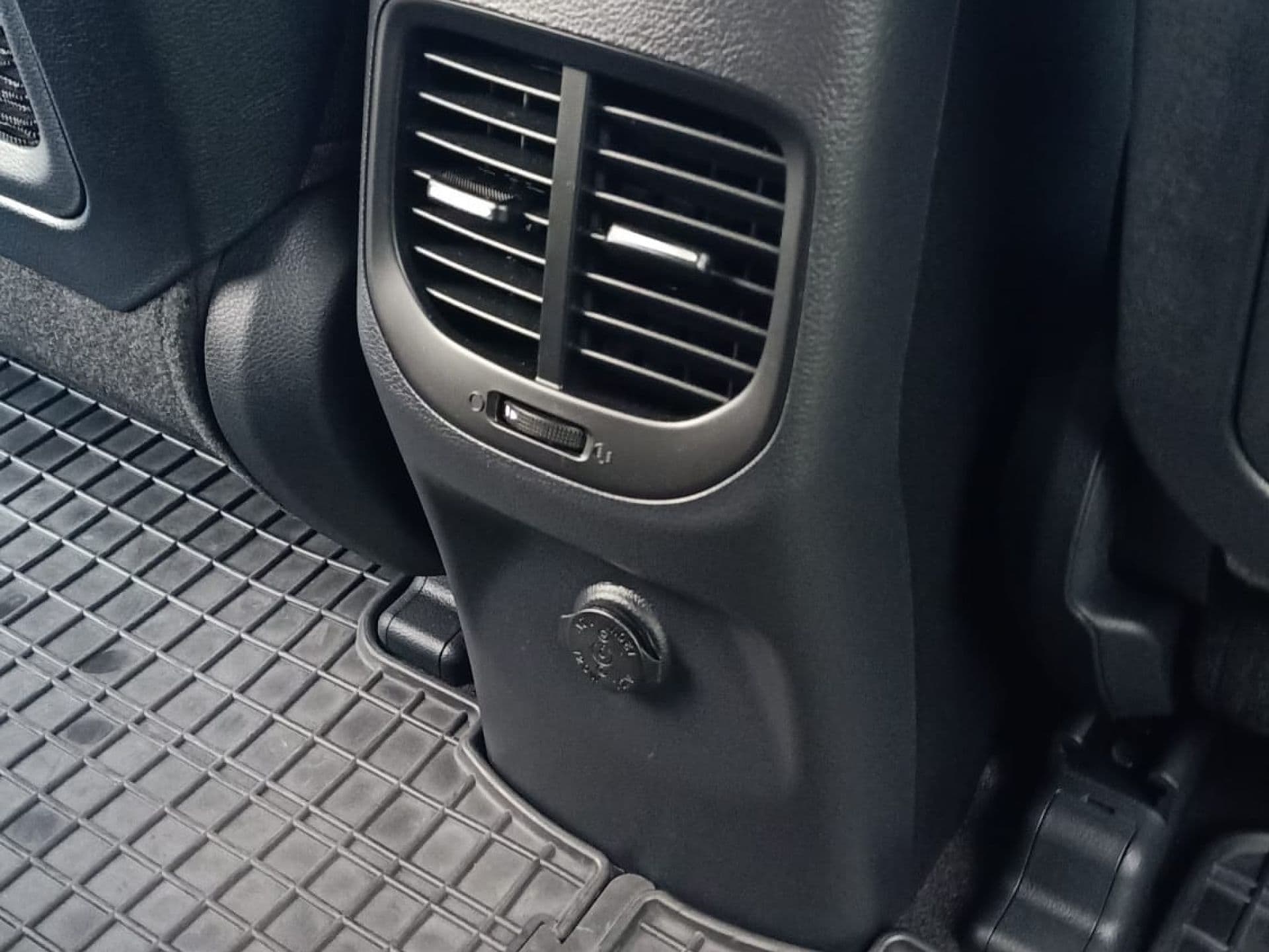 1.6 GDi 99kW 135CV Drive 5p